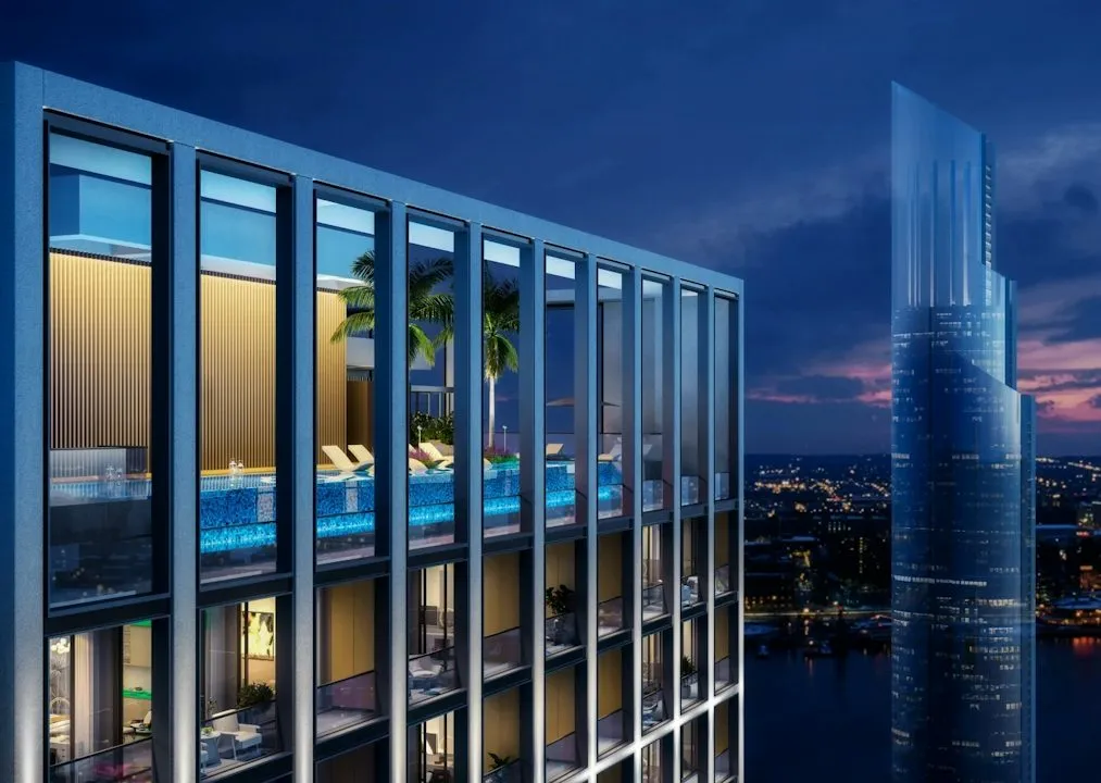 BINGHATTI MOONLIGHT · Dubai